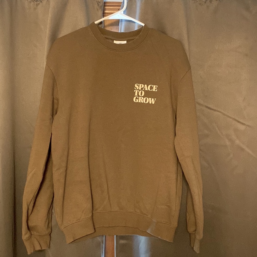 H and M Crew Neck